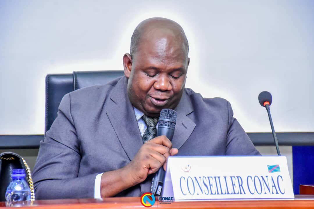 MNCL_RDC's tweet photo. Sur invitation du VPM @VitalKamerhe1, le camarade #Falloux #KABONGO a représenté le @MNCL_RDC lors de l'atelier de la Commission Nationale de La Concurrence et de la protection des consommateurs.
La lutte continue…
Que vive les droits des consommateurs congolais. https://t.co/CWvPUfYr7Q