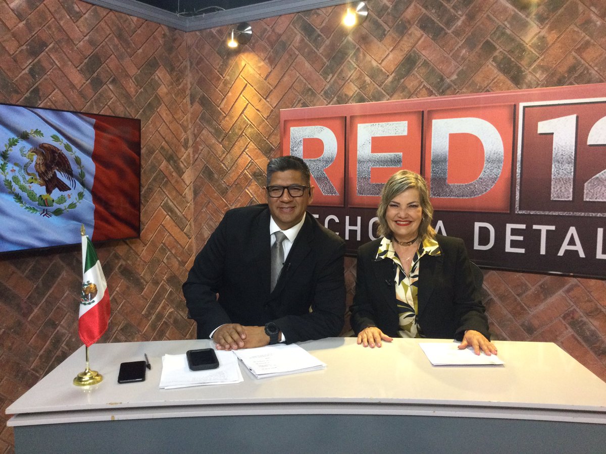 🎥 𝗥𝗘𝗗𝟭𝟮 con Héctor Sergio Barboza, nos visita la alcaldesa de Piedras Negras Norma Treviño  /  Tema: Informe de actividades y programas municipales

📲 Centro de mensajes: 878 1 22 22 22 
📻 Por 𝐑𝐀𝐃𝐈𝐎 Escúchanos en Recuerdo 96.7 🎙

#PiedrasNegras #EaglePass #Coahuila