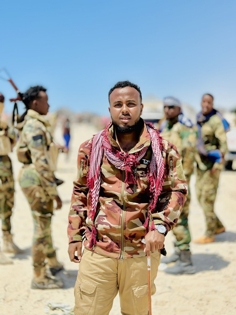 AbdikarinIsseA's tweet photo. Waxaa maanta kula jimceystay Libaaxyada Qaranka iyo kuwa deegaanka Furimaha dagaalka ee koonfurta Galmudug.

Maalmihii wacnaa wee soo dhawyihiin Guul geesiyadeenow🇸🇴🦁❤️

#Somalia #SNAForce #Xoreynta https://t.co/SuHeTtsVkv