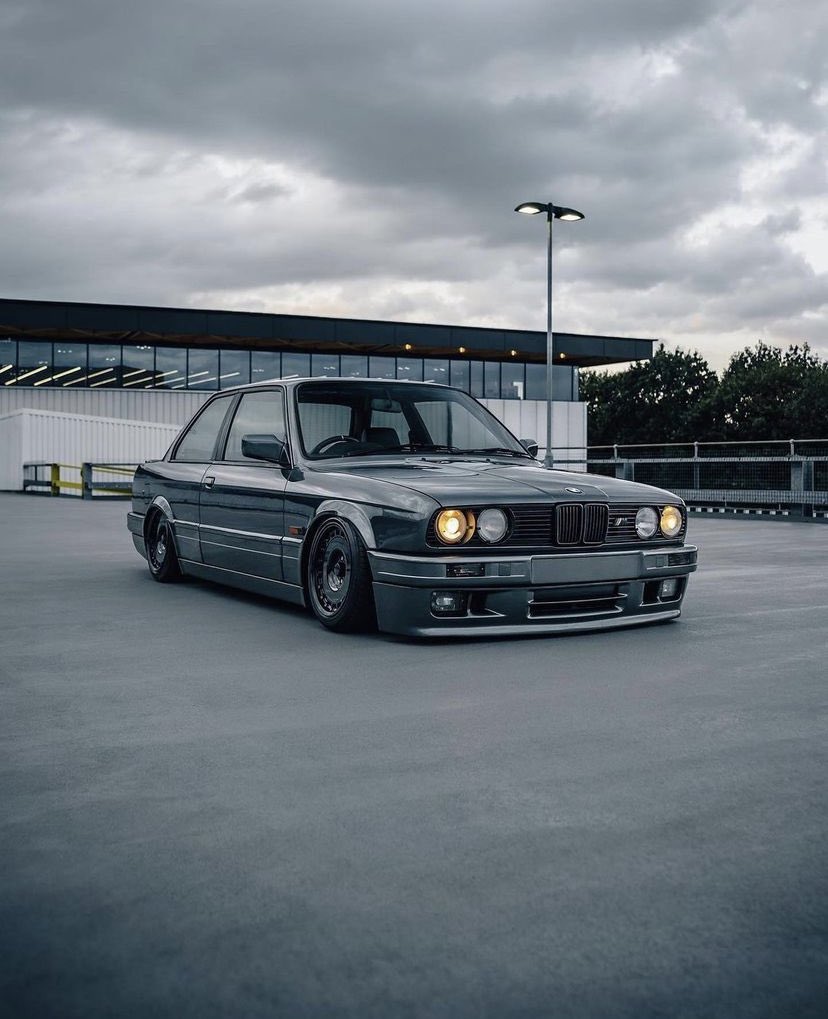 Jordan92338366's tweet photo. Bagged E30 🩶 https://t.co/eKB6Fs7KJx
