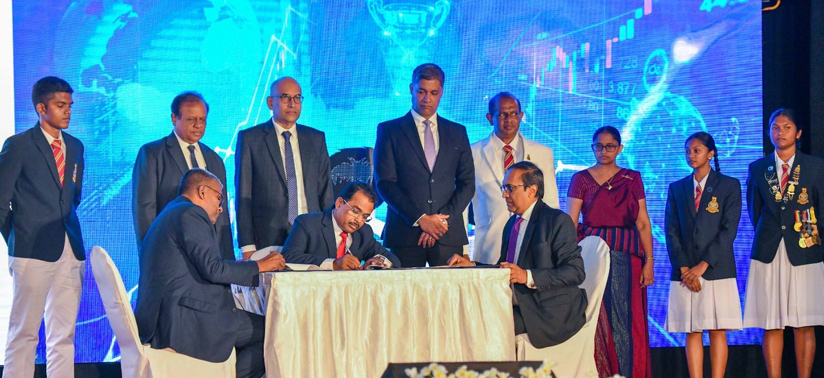 පාසල් 100 ක ප්‍රාග්ධන වෙළෙඳපොළ සංගම් පිහිටුවීමේ සමාරම්භක උළෙල

#cse #colombostockexchange #learntoinvest