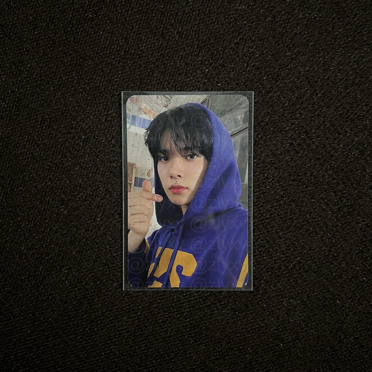 zlyxv's tweet photo. hee hoodie shopee pob - ₱1,500
#bentablys https://t.co/njRqZER9Up