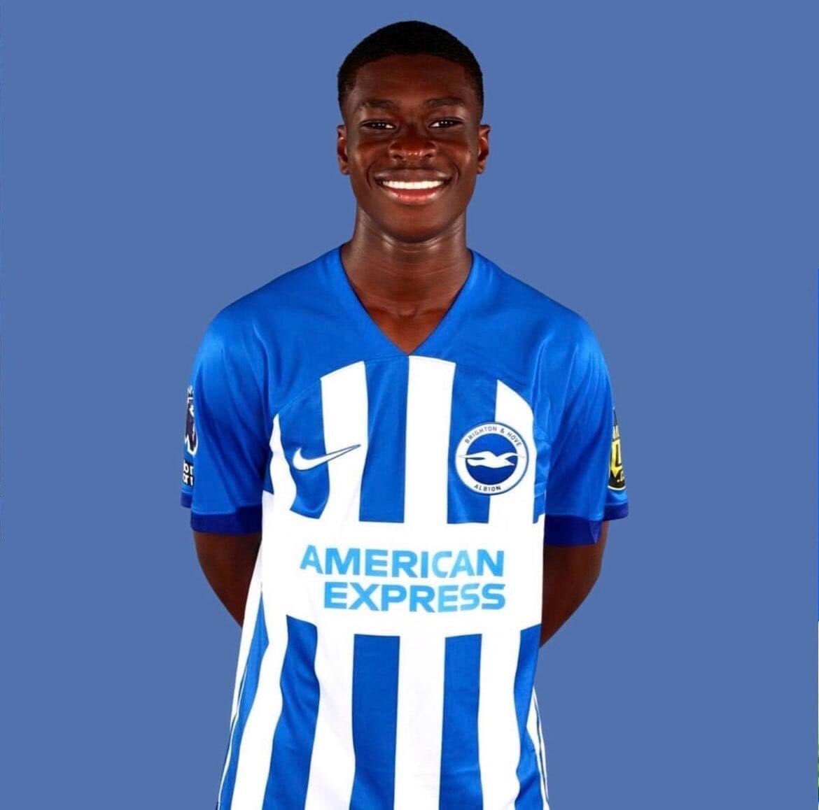 HAPPY989FM's tweet photo. 📝 𝗗𝗘𝗔𝗟 𝗗𝗢𝗡𝗘: Brighton have signed 16-year-old Nehemiah Oriola after his release from Manchester United.

He is going to be sold to other clubs in 4 years for £135m😂

(Source: Brighton)

#Transferfilla
#HappySports https://t.co/LHyK9Z5DTU