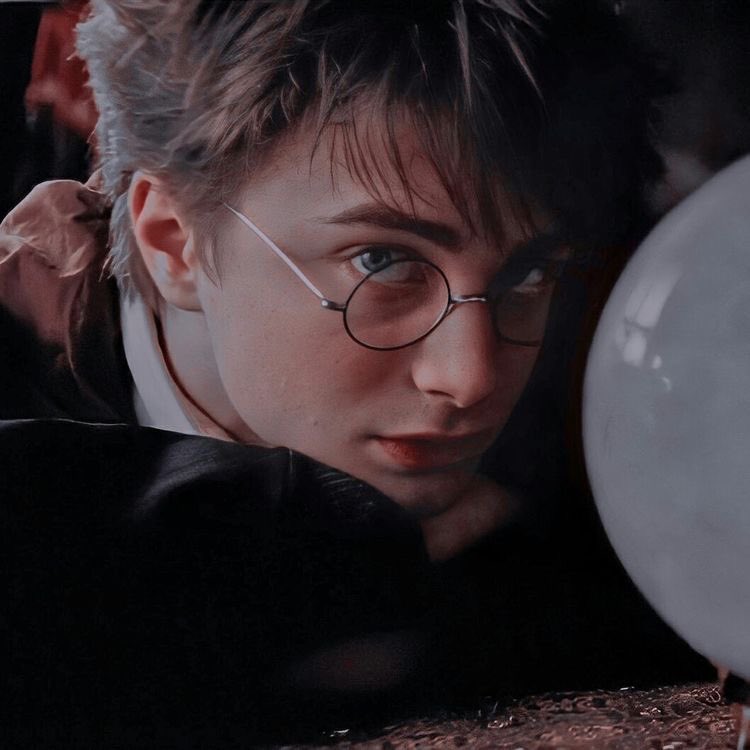 MikuPotterdes's tweet photo. バックトゥホグワーツなので
魔法界の新しいお友達探し中～
𝐓𝐚𝐠🏷️

02line/Kanto 

Harry Potter🦁
Remus Lupin🦁
Newt Scamander🦡

♡ or RT気になった人お迎えいきます🪄

#ポタクラさんと繋がりたい
#ハリポタ好きな人と繋がりたい
#ハリポタ好きさんと繋がりたい
#BackToHogwarts https://t.co/9W4oZYUWBW