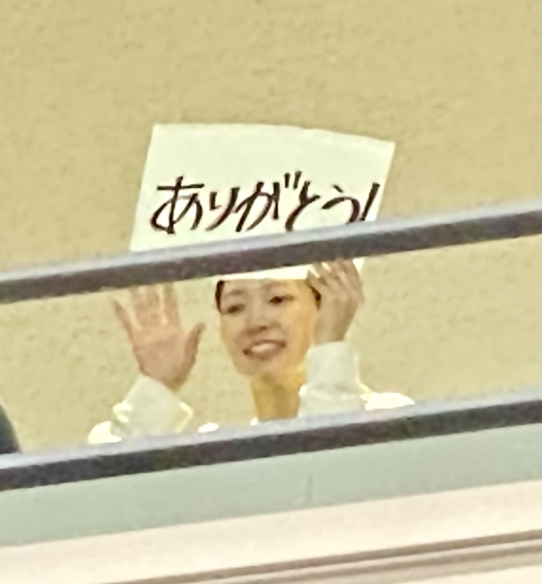 tamanya324's tweet photo. @nov13se 卒業知って仕事終わってお手振り間に合わないけどとりあえず蒲郡に行こう、って思って向かってアンコールに間に合って嬉しかったです。
ごっちゃんの思い出書いたら文字数足らないよー🥹

卒業しても、ごっちゃんは可愛いくて礼儀正しくて良い子だよっ‼️

お疲れ様でした🥹 https://t.co/yItbGo9Muu