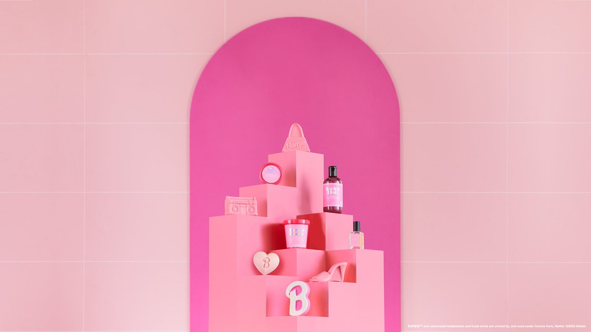 È arrivata! La collezione #BARBIEXLUSH è disponibile online, sull'app e nei negozi!
lush.com/it/it/c/barbie