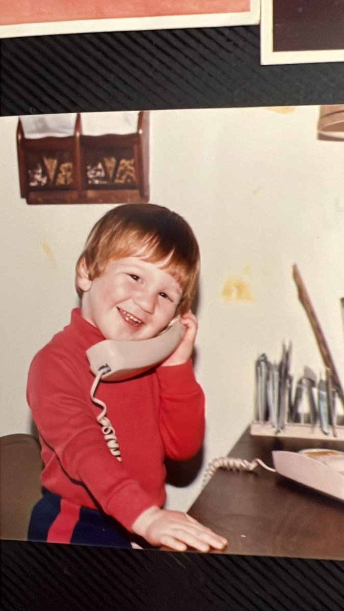 ScottyMoore4FL's tweet photo. Connecting with people is what I have always done - I’m on the phone non-stop sharing my vision to help KEEP. FLORIDA. FREE. and always asking people to make donations!  https://t.co/RW29EoB98v https://t.co/QhJ6EMNC55