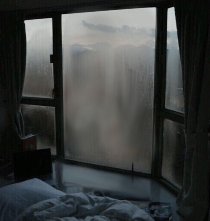 gIoomyweather's tweet photo. gloomy weather. https://t.co/hk4khrYZPp