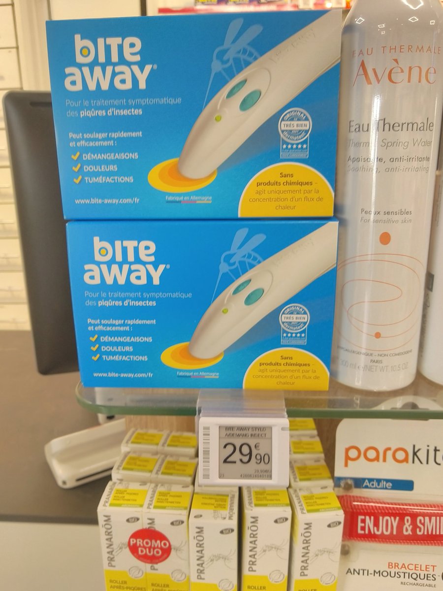 JeanJacques92's tweet photo. Vu en pharmacie un packaging qui aurait gagné à être adapté au marché francophone.
Mais ce serait moins rigolo.
#jai10ans https://t.co/vkE34v1VAF