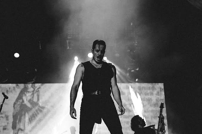 blov_px's tweet photo. HBD al señor #josemadero #Madero43  🎂🎈 https://t.co/q15PzqCWVA