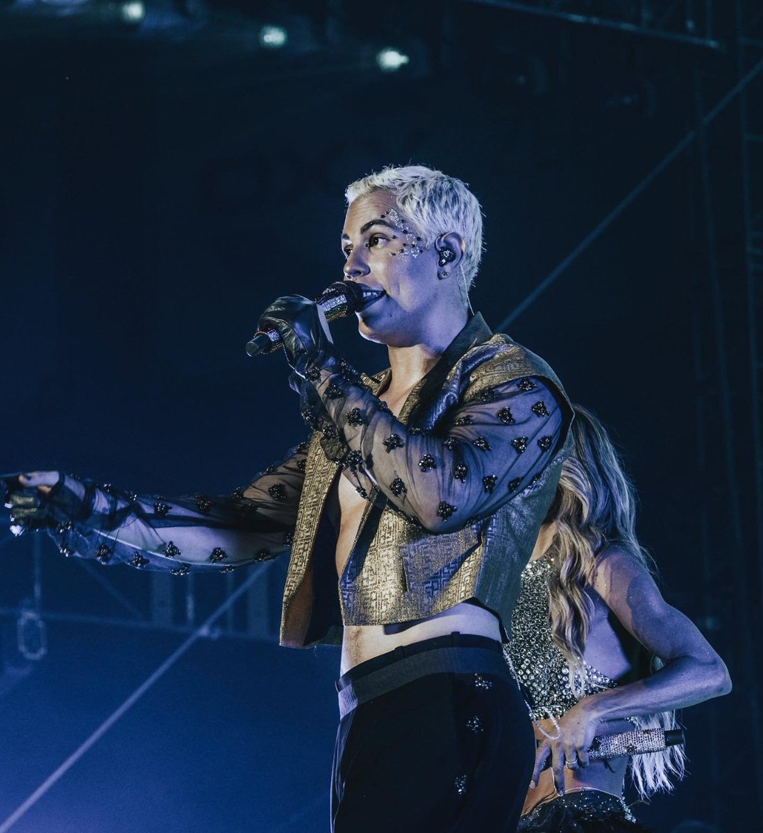 Integrante de RBD confirma que no habrá fechas de Soy Rebelde Tour en 2024 y que la gira culminará el 21 de diciembre de 2023. mtr.cool/aotesjyyll #venezuela #rbd #tour #2023 #suspendida