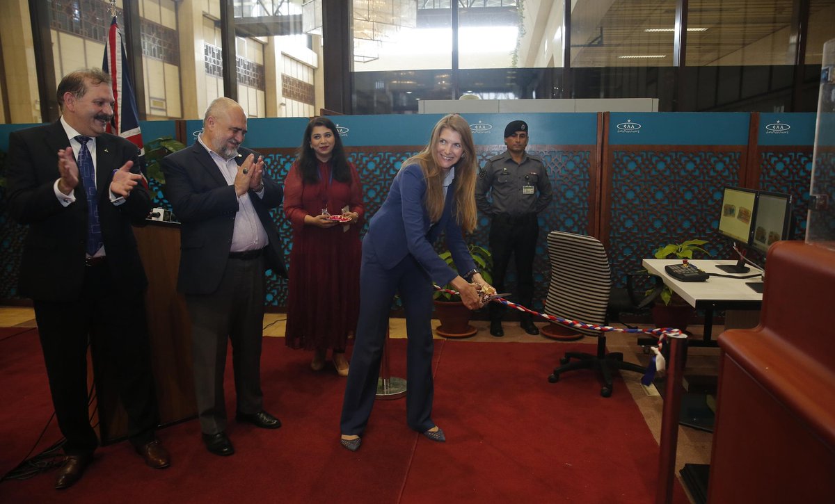 JaneMarriottUK's tweet photo. The UK supports Pakistan's air safety and bringing it towards international standards. The new scanners the UK has gifted for use at Lahore and Karachi airports do exactly that. Here's to more collaboration! ✈️ https://t.co/R8YlfLgLAX