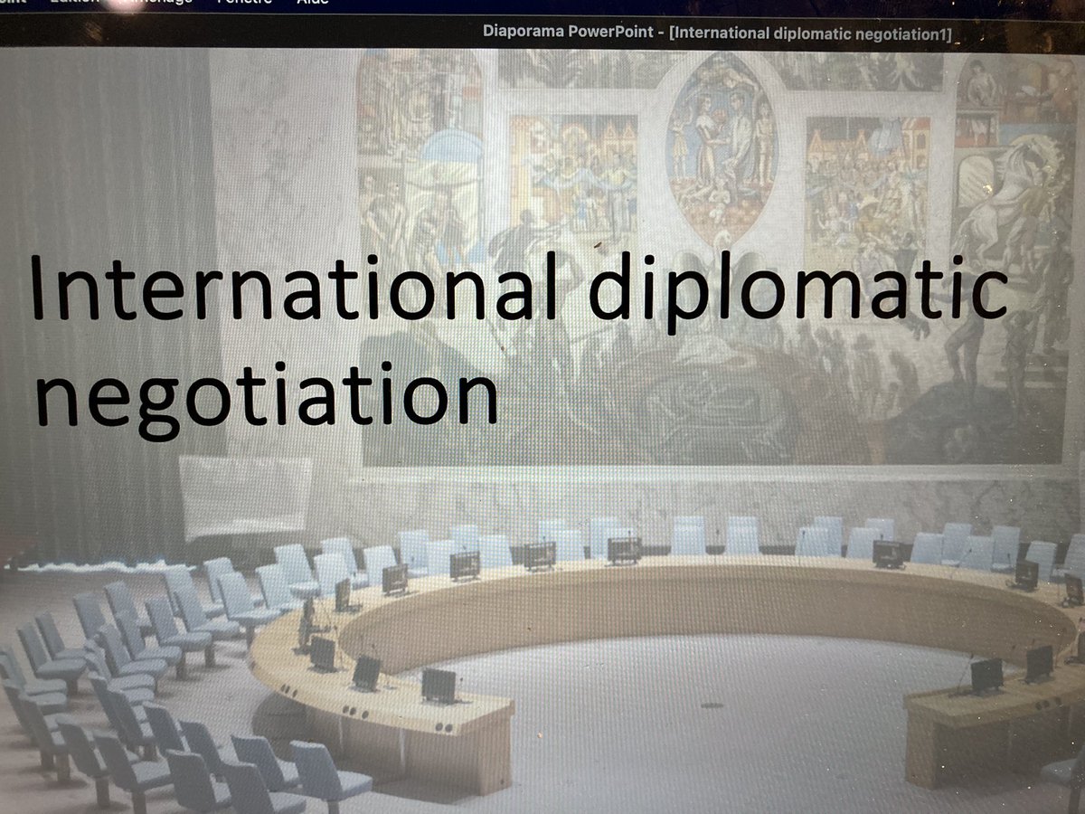 RaoulDelcorde's tweet image. Delighted to teach this semester at @Georgetown to graduate students @georgetownmsfs with a course on international diplomatic negotiation. Nice to be back in DC where I served as a senior diplomat at the end of the 1990s!