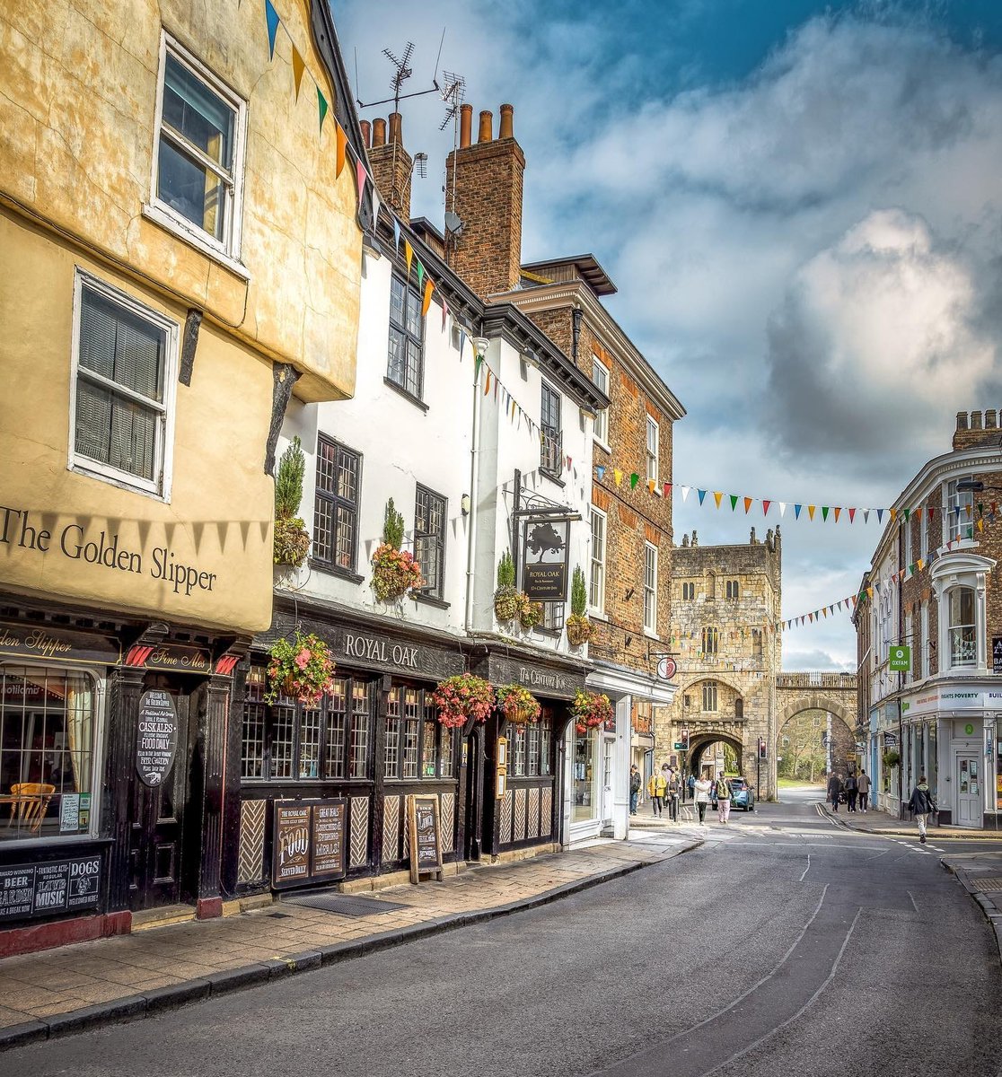 ✨ Visit York ✨ tweet media