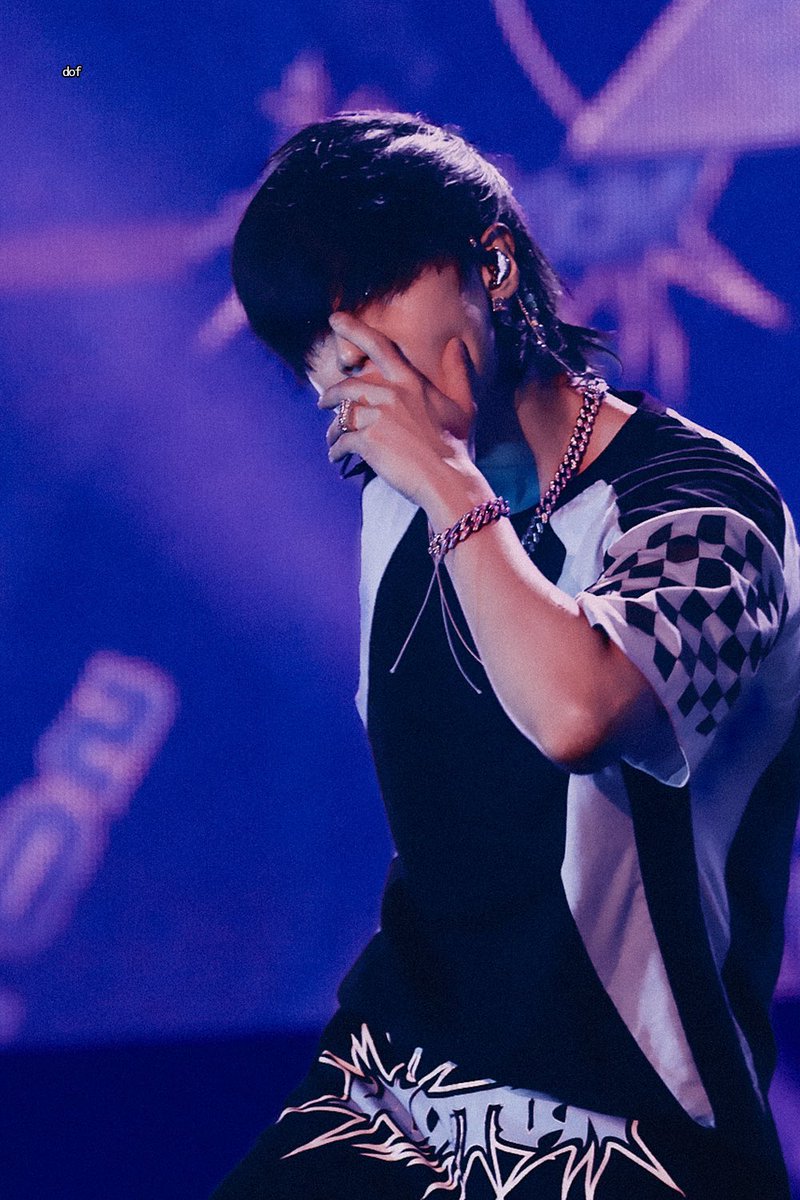 dof_tm's tweet photo. #태민 #TAEMIN #SHINee #샤이니 https://t.co/UOIOHOv5aK