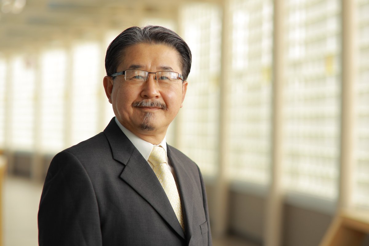 UToledoCoE's tweet photo. Dr. Dong Shik Kim, professor of chemical engineering at UToledo, received a Fulbright Global Scholar Award for his research on DNA origami nanostructures for medical diagnosis. #Rocketengineer #fuelingtomorrows
https://t.co/uYoQwLGqwk https://t.co/pAwS0KcdAl