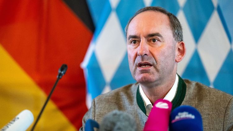 Causa #Aiwanger: Ekelhaft, noch nie gesehen + Mein Schulranzen, stimmt + Nicht erinnerlich + Mein Bruder war's + falls ich doch dabei war, waren die linken Lehrer schuld + wahrscheinlich war ich's, war aber noch jung + Ja gut... + Linke Hetzkampagne wegen harmloser Jugendsünden!