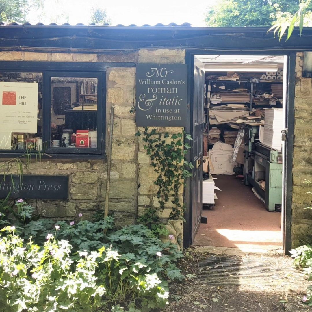 Looking forward to being back at Whittington Press tmrw for their annual open day. I'll have a small table of recent books and a browser of prints. GL54 4HF. Weather looks ☀️
.
.
#letterpress #metaltype #typography #typographicart #print #printmaking #printmaker #whittingtonpress