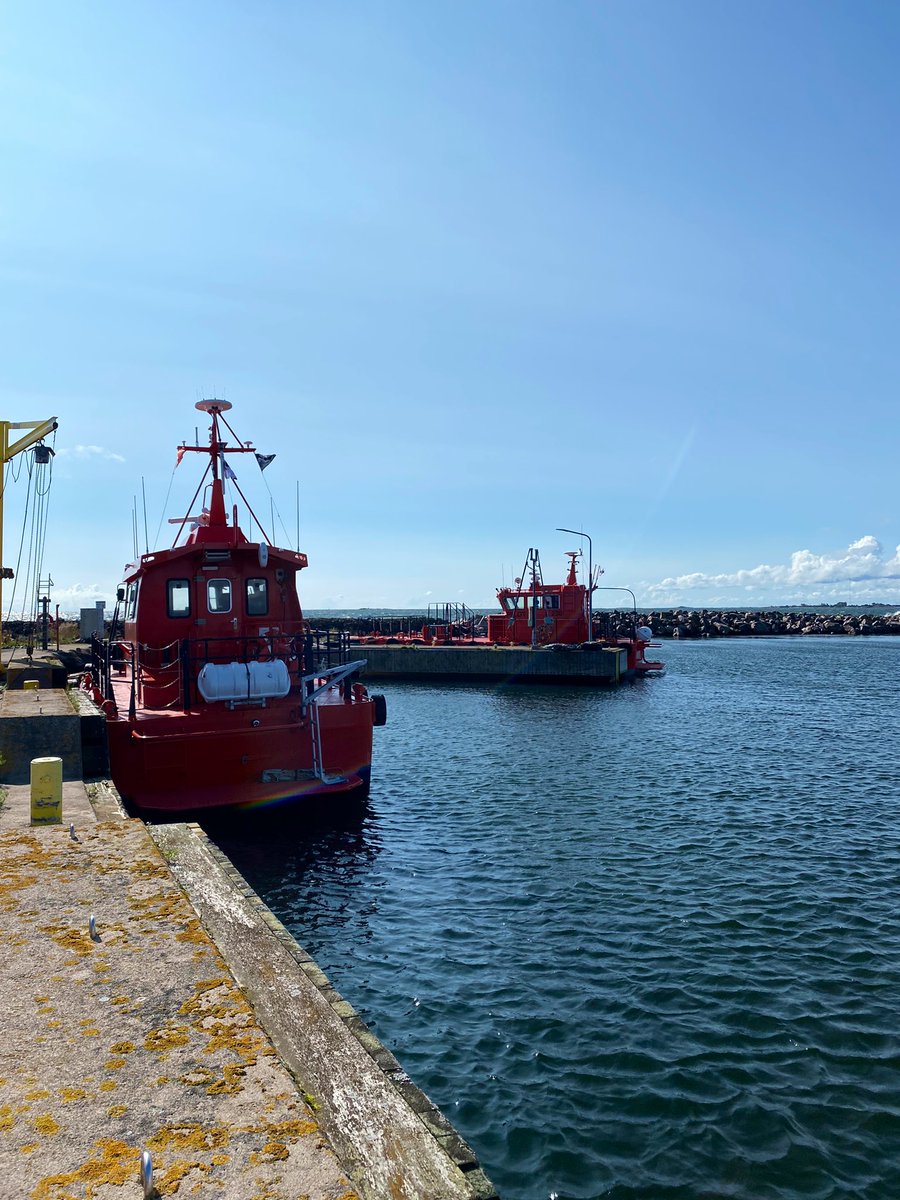 PiiAnnika's tweet photo. Upea syyskuun päivä vierailulle #Harmaja ’n luotsiasemalla. @finnpilot_ #Luotsit huolehtivat merenkulun turvallisuudesta ja sujuvuudesta Suomen väylillä. Kiitos järjestelyistä Wista Finland! @WISTAInt https://t.co/fke2KRuIEd
