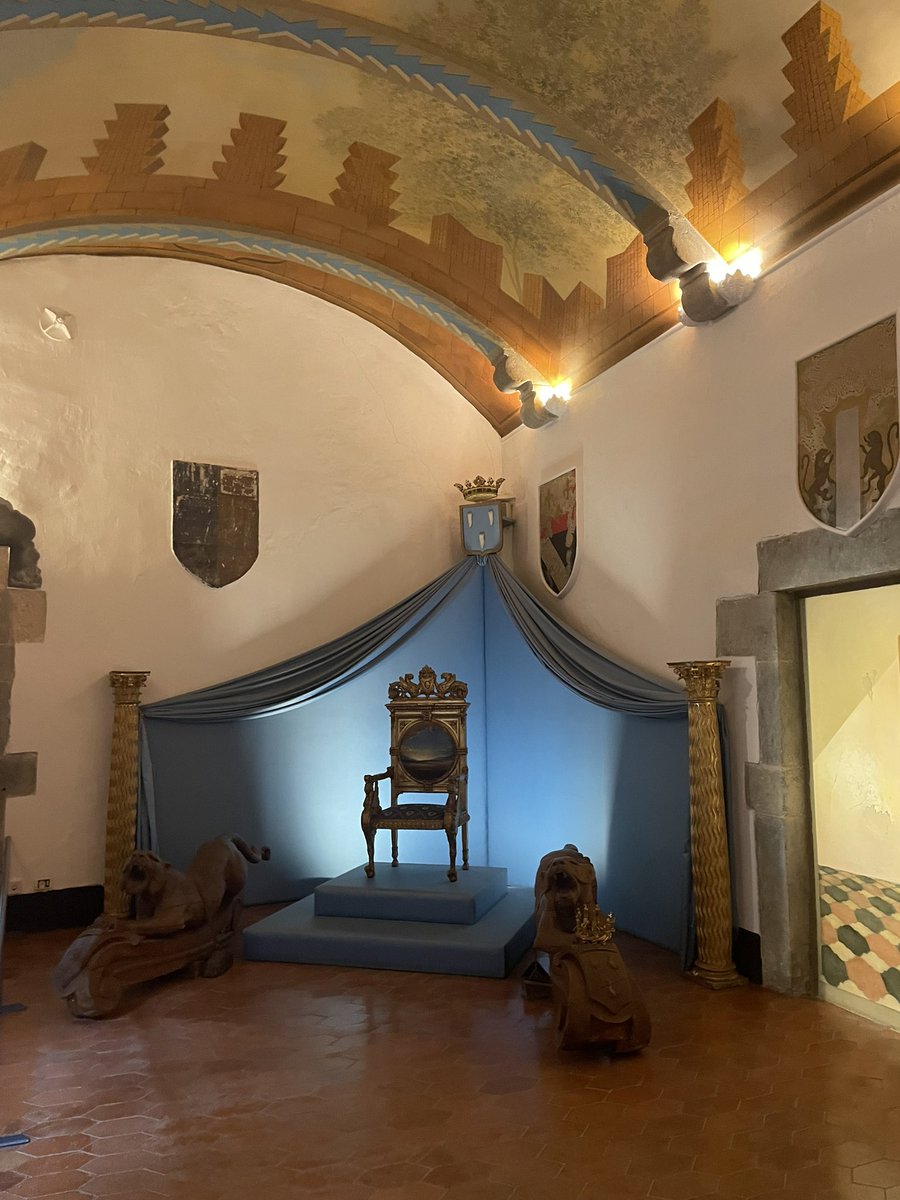 ThomasCastrel's tweet photo. The castle of Gala, partner of Salvador #Dali is now a museum . Hidden gem in #pubol @DaliSociety @visitcatalonia https://t.co/2Dbjxhppye