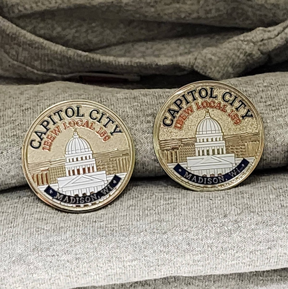 IBEWLocal159's tweet photo. 159 Challenge Coins are back in stock!

Smooth or textured finish. 

Grab em before they're gone. $10 each. https://t.co/JHqB8Qkh9J
