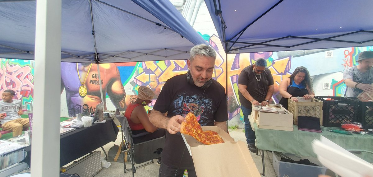 Our "Saturday Slice" all 45s music set w/ <a href="/DJ_Oso_Fresh/">DJ Oso Fresh (Bobby Alirezai)</a> begins at Noon tomorrow during "The Record Deal" Vinyl and Vintage Marketplace @ @14thstgraffmuseum and is powered La Villa Pizza. Come have Lunch with Us - the Weather Forecast is Outstanding! #ChocolateCityRocks