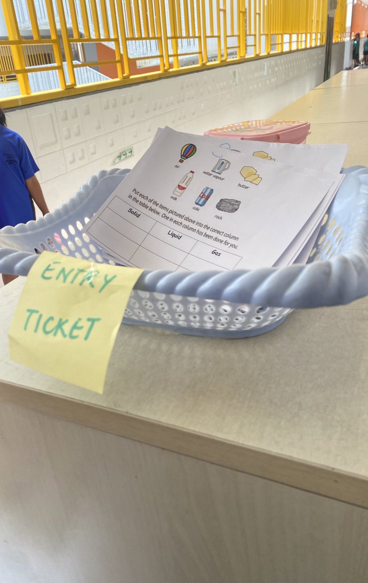 annieda76370991's tweet photo. Handing out #Entrytickets to lessons have been creating a productive buzz for my learners! Did you offer an entry ticket slip this week? #Consistentretrievals
#Year4 #checkforunderstanding
@edutopia https://t.co/vGl5PS5ZFO