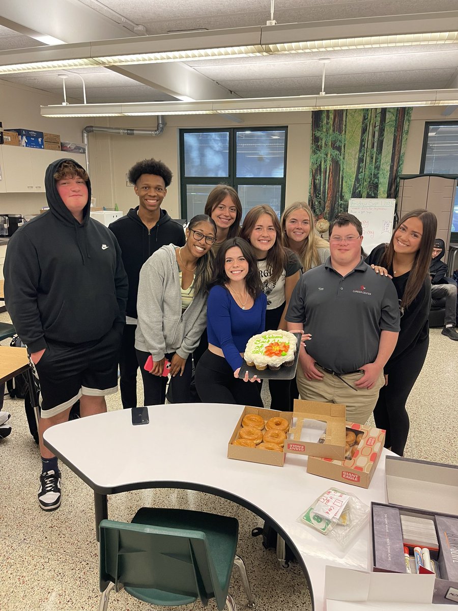 amie cormell (@amiecormell) on Twitter photo ❤️ this Advisory group of seniors! Today, we celebrated completing their first five day week of school in their senior year <a href="/NordoniaSchools/">Nordonia Schools</a> ! #ClassOf2024 <a href="/nhs_Hovorka/">nhsHovorka</a> ❤️ this Advisory group of seniors! Today, we celebrated completing their first five day week of school in their senior year <a href="/NordoniaSchools/">Nordonia Schools</a> ! #ClassOf2024 <a href="/nhs_Hovorka/">nhsHovorka</a>