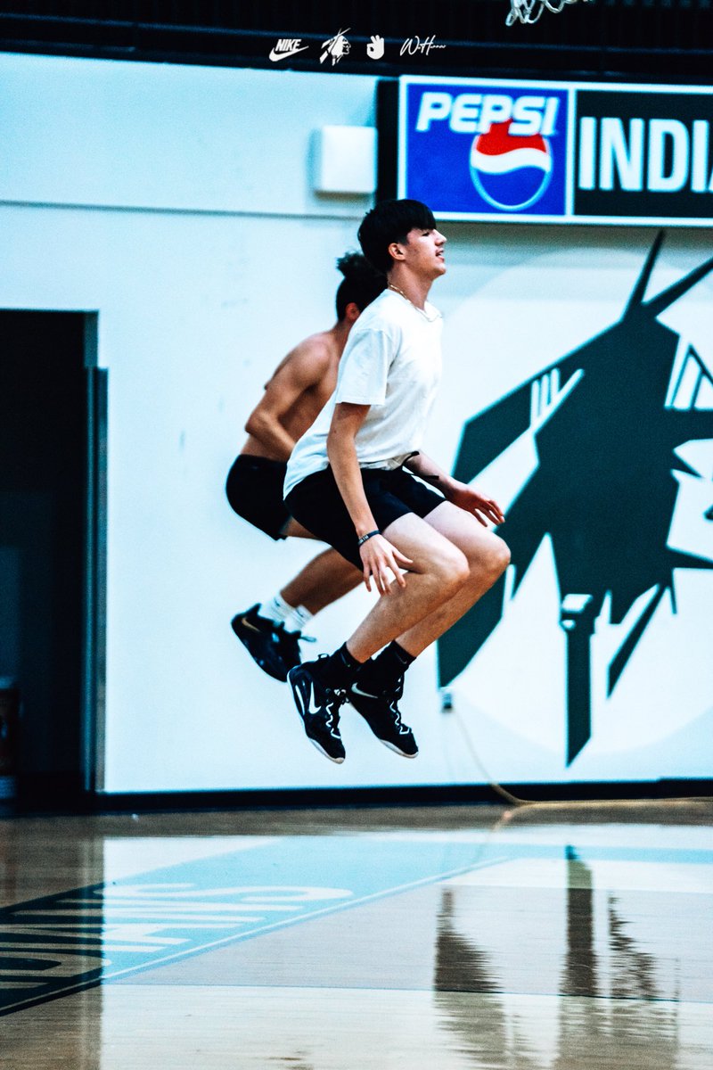 CatoosaMBB's tweet photo. 🆙🆙🆙
#𝕱𝖊𝖆𝖗𝕹𝖔𝖇𝖔𝖉𝖞 https://t.co/Lvp8887jiE