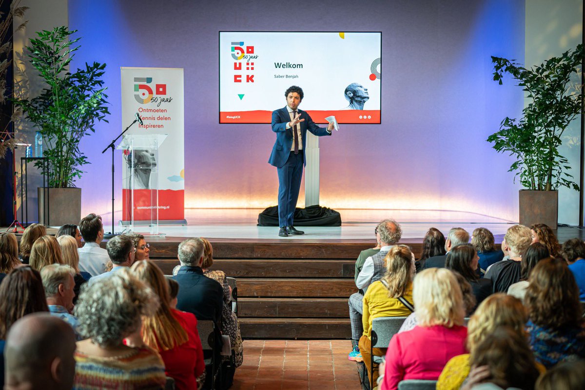 KringUCK's tweet image. 50 jaar Utrechtse Communicatiekring! We maken er vandaag een fantastische dag van tijdens onze jubileumbijeenkomst ‘Misleidende verleiding’