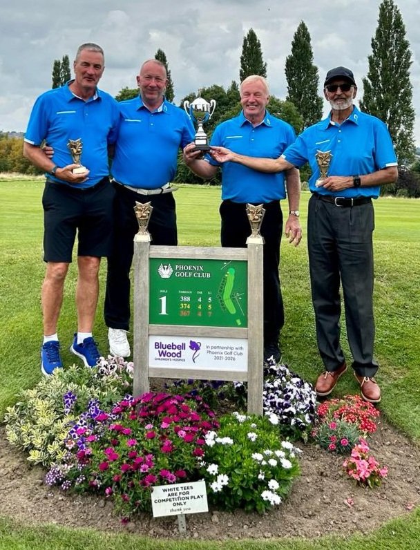 Please to support @SincereSupport1 golf day @PhoenixGolfClub .... good day topped off by being top of the tree🏆🏆 @barneybarwood @Bowden59Peter along with Vik 🏆👏👍🏌️‍♂️🏆