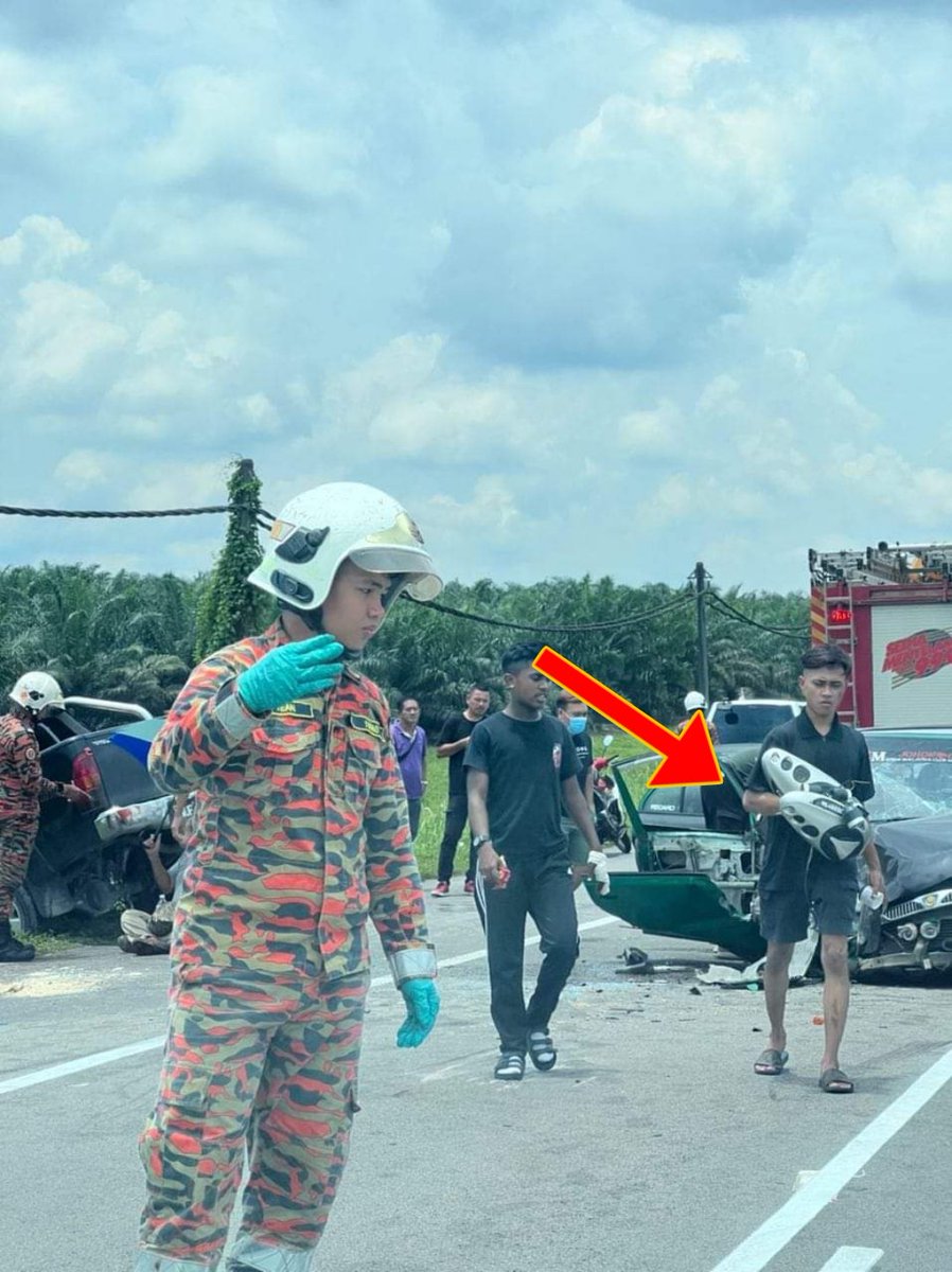 Yang Penting Ros Dapat di selamatkan .
Mahal oii ROS .. 4 kali ganda rega keta 
Tgkla harga dia 👉 siakapkeli.co/Harga-speaker-…