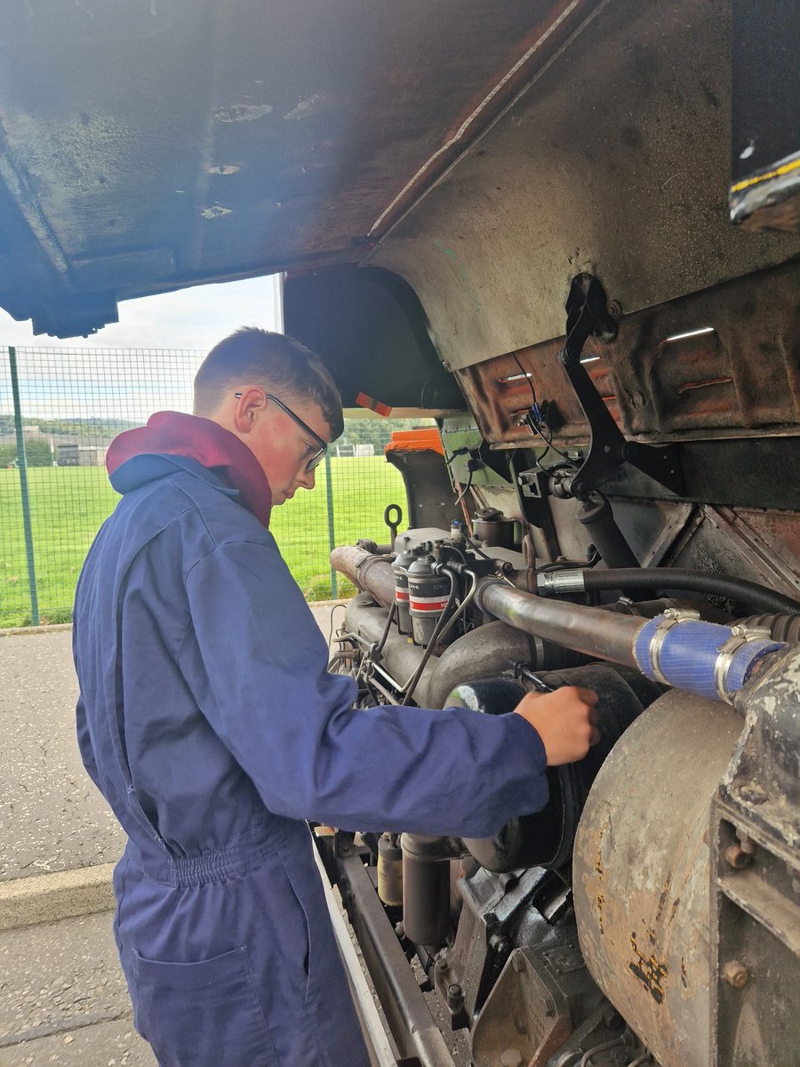 Technical tweet media