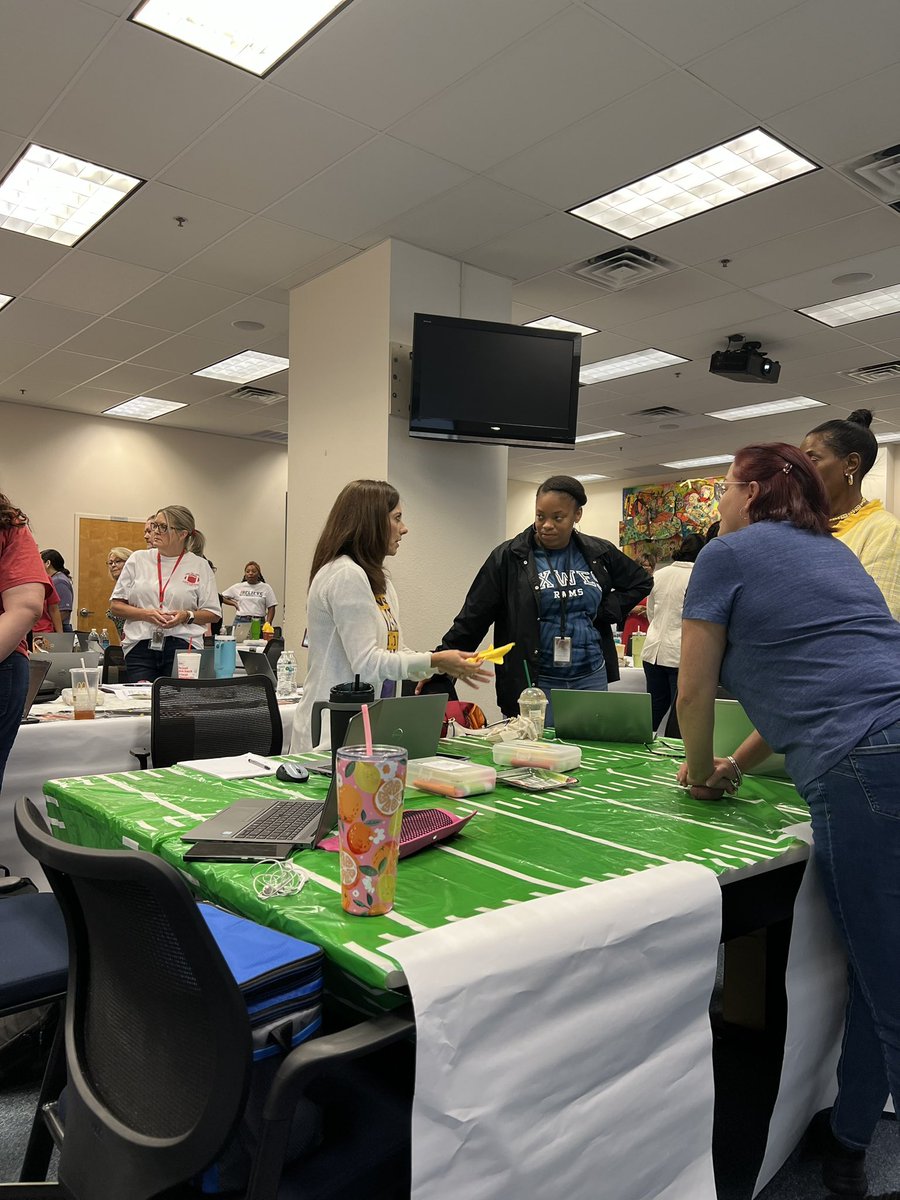 Katrena Booth tweet media