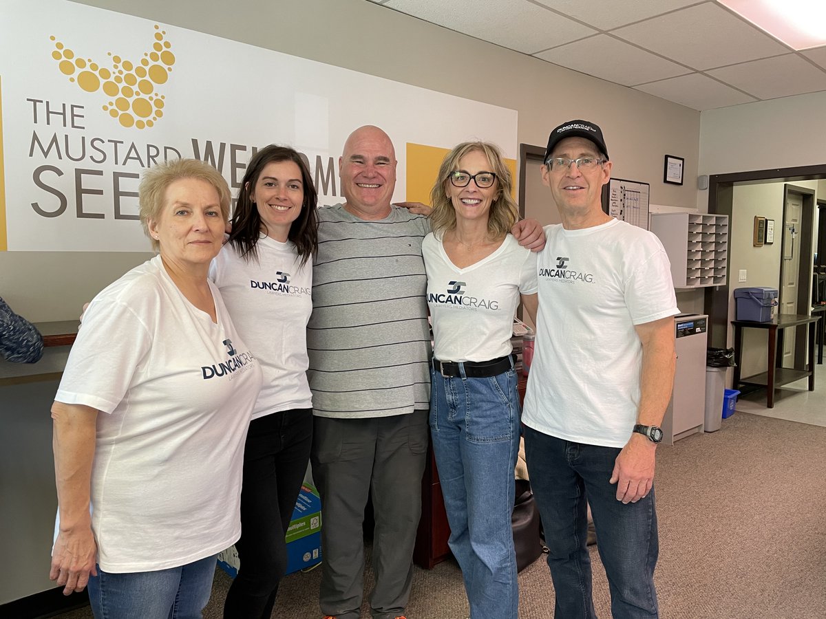 A couple great days of volunteering at the Mustard Seed! Thanks to Isabel, Dan, Melissa, Mary, Fiona, Bob, Verlin and Pat for making a difference in our community!
