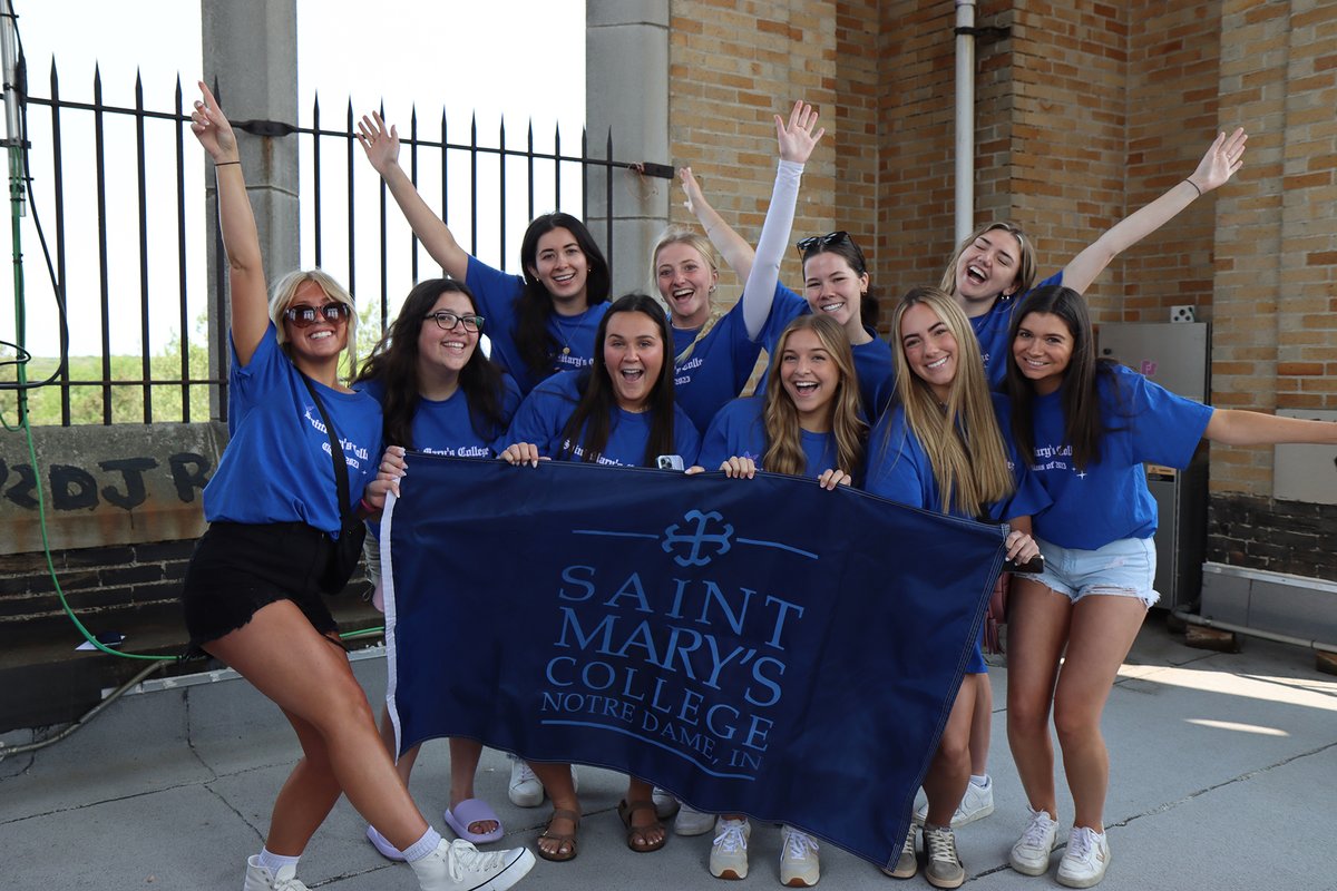 Happy #CollegeColorsDay! Show your love for SMC by commenting 💙
