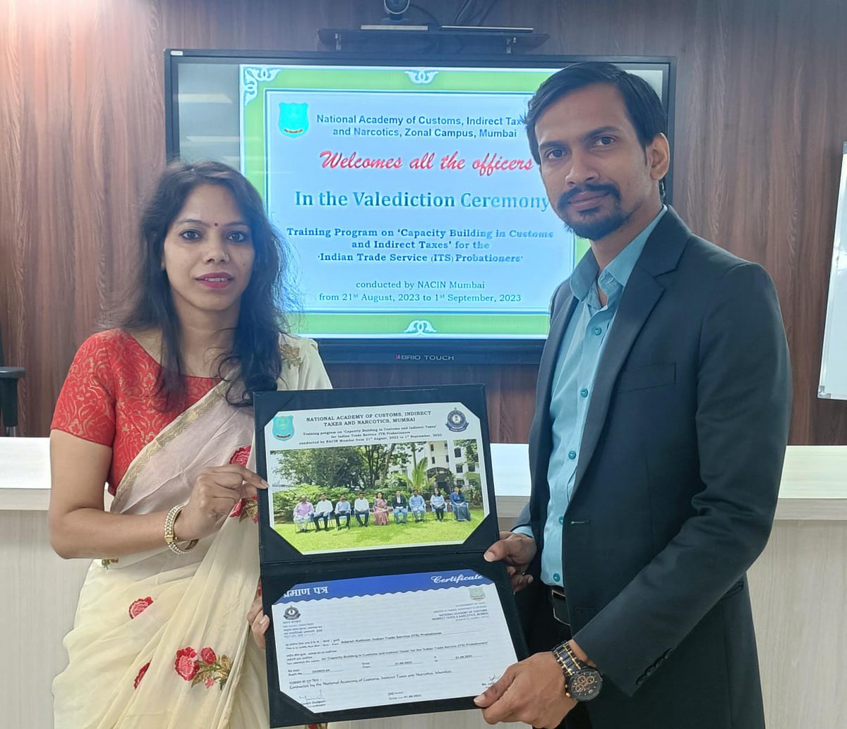 nacincbic's tweet photo. NACIN, Mumbai concluded a 2 week training program for the Indian Trade Service (ITS) probationers on 'Capacity Building in Customs and Indirect Taxes' on 01.09.2023
Ms. Jyoti Agrawal, Additional Director, NACIN, addressed the participants. 1/3 https://t.co/ddKWvH2kc1