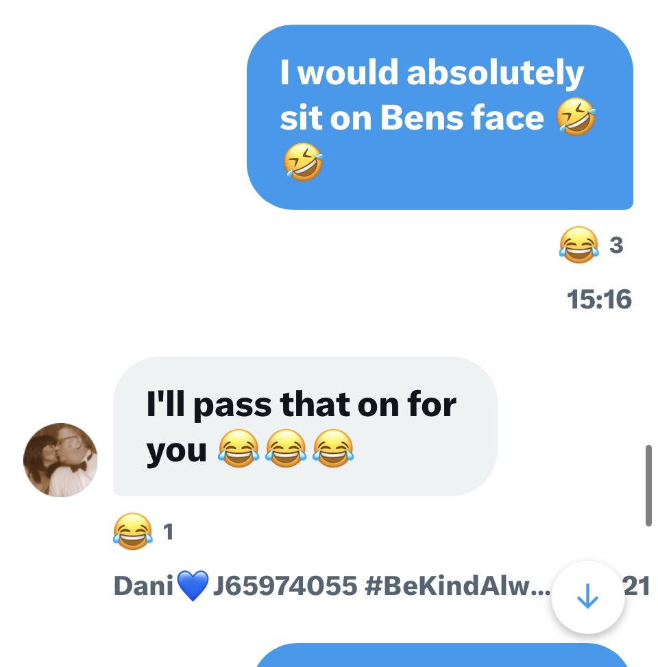 clumsyoaf33's tweet photo. Still a typo twat in the group chat #UtterFilth #WhenTyposStillMakeSense https://t.co/UgFVlnNr5q