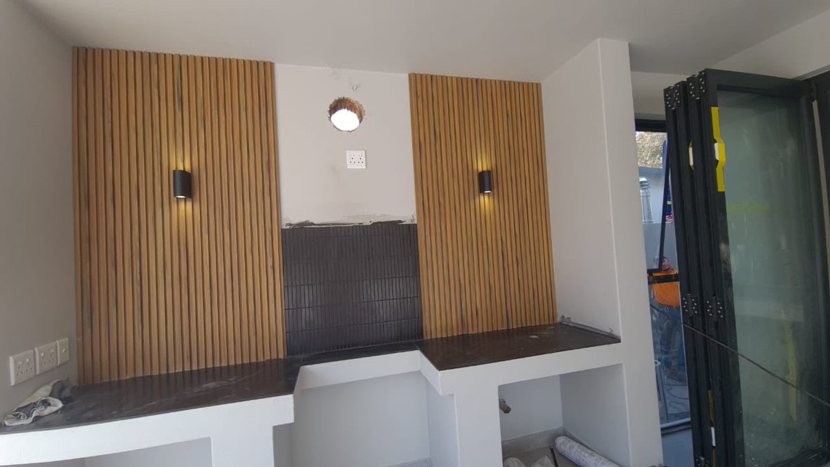 Supply + Installation of our 3D-Fluted Wall Panelling ✨

📍 Bryanston, Gauteng.
🎨 Natural Oak Colour

Contact us today for your free quotation ⤵

📲 +27 10 025 3559
📩 Quote@thecompositecompany.co.za
🌐 thecompositecompany.co.za
.
.
.
#pvcwallpanels #wallcladding #flutedpanel
