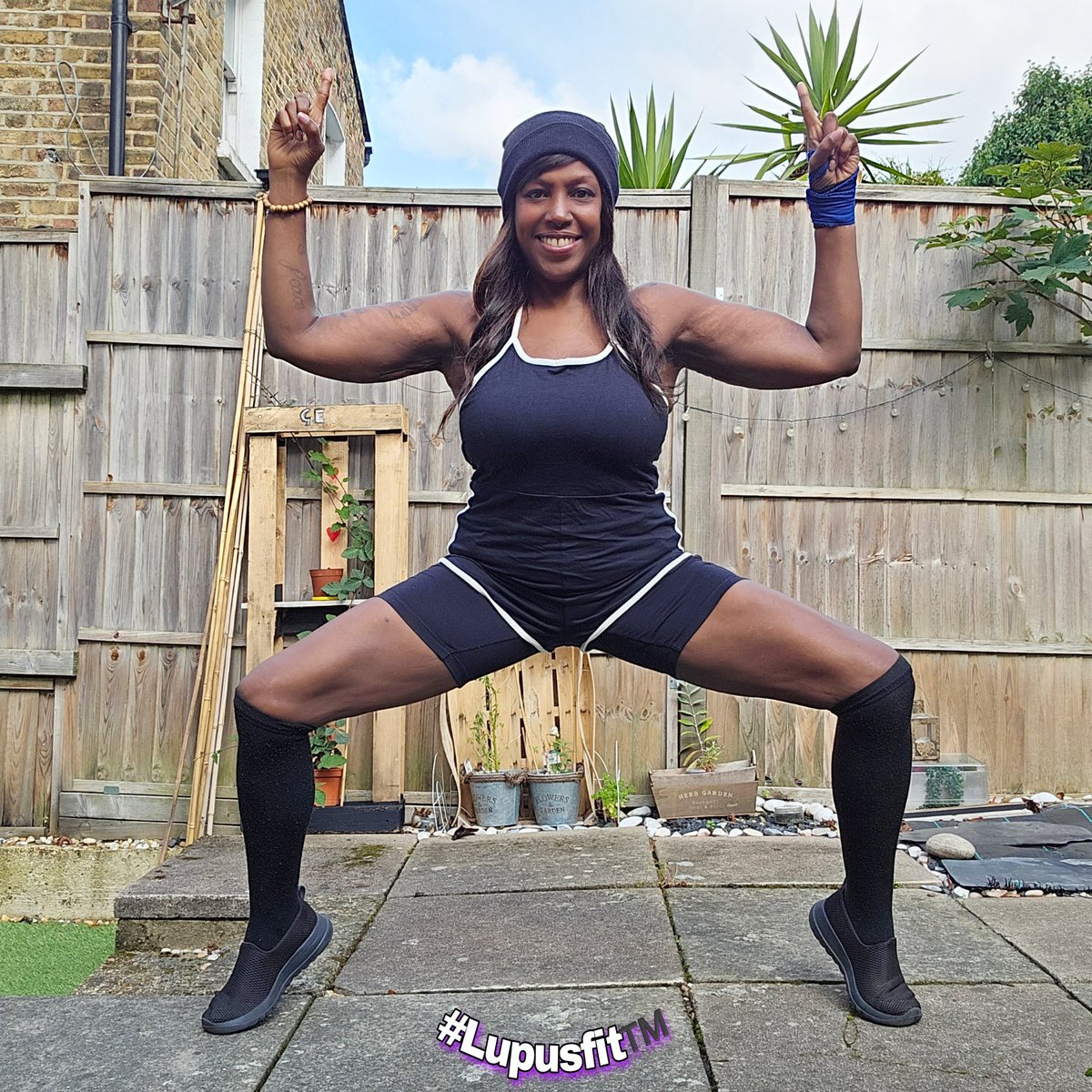 GeorgiaEinstein's tweet photo. #firstdayofseptember #season #outdoor #autumn #active @Meta G.ElliottServices Lupusfit™️ #freelance #mind #body #yoga #fitness #health #wellbeing #muscle #tone #strength #stretch #heart #exercise #goals #maintenence #consistency #motivation General & #Lupus #RP #CKD #advocate https://t.co/1WpsNPzOhX
