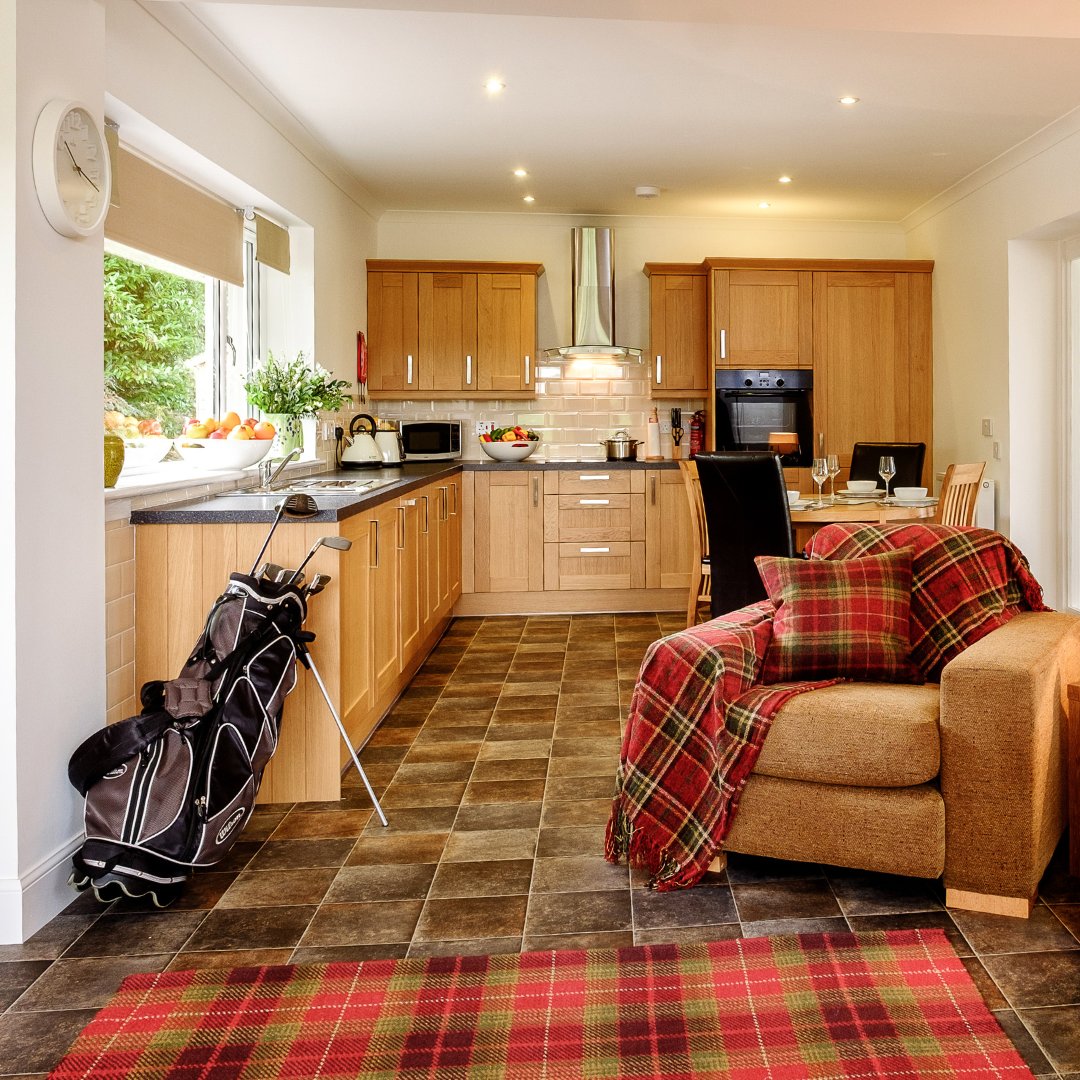 Join us for an Autumn Golf holiday and enjoy a night FREE on us🍂And if you book 3 or more nights with us between the 1st of August and the end of October we will give you an extra night, absolutely free. ⛳🏌‍Book 👉 elderburnlodges.co.uk/special-offers…
