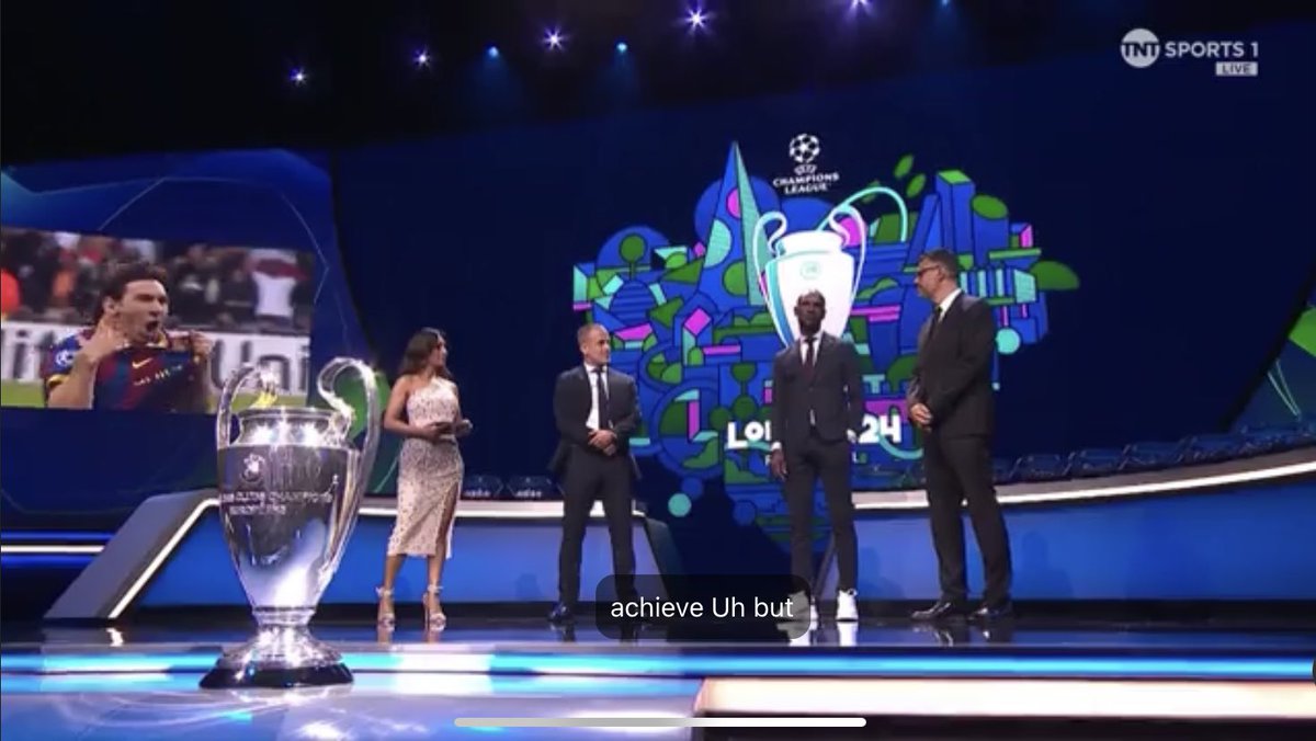 JOSHUAARTIST_11's tweet photo. Lionel Messi 2011 UCL final celebration vs Man United at the Wembley displayed on the screen when Eric Abidal was introduced to draw….

Nothing without the Goat #LeoMessi #UCLdraw #ericabidal https://t.co/UAirxcaqhE