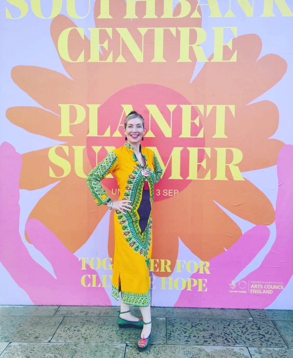 💚💛♻️ #FashionFriday #SecondhandSeptember edition ♻️💛💚
#artisanmade shoes @MeherKakalia
 #CharityStoreFind secondhan kaftan worn & reworn from @UKHouseofLords to @UN & here @southbankcentre with Creative Resilience Intl Africa in Fashion Townhall & Catwalk 
#LovedClothesLast