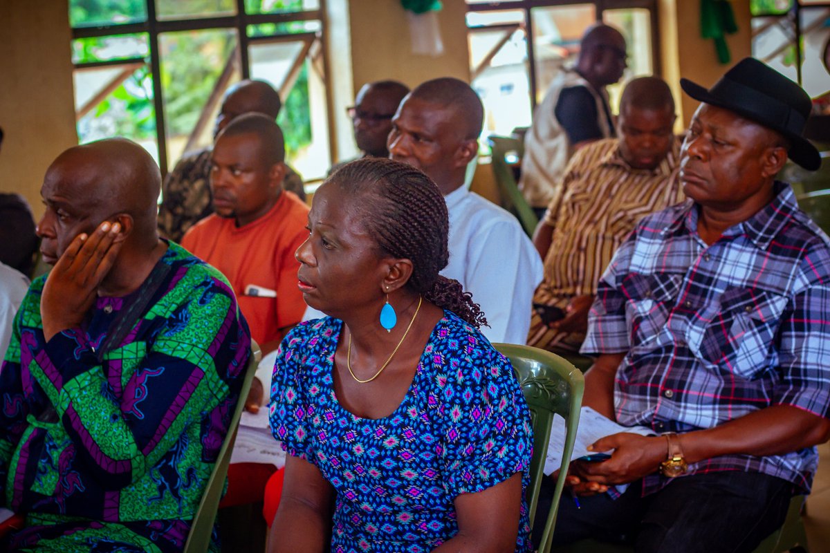 With support from USAID through the Palladium Scale, the AGGE cluster held its town hall meeting in Ebonyi to collect school needs and engage community stakeholders in SUBEB’s action plan. The process for collecting school needs was elaborated upon by the Education Secretaries