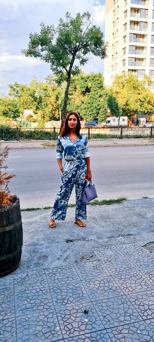 Going to have dinner . See u in 4 hours online. https://t.co/pqAeOVCY0v<a href="/tag/legs"class="tags"><span>#legs</span></a><a href="/tag/footfetish"class="tags"><span>#footfetish</span></a><a href="/tag/femdom"class="tags"><span>#femdom</span></a><a href="/tag/highheels"class="tags"><span>#highheels</span></a><a href="/tag/mindfuck"class="tags"><span>#mindfuck</span></a>