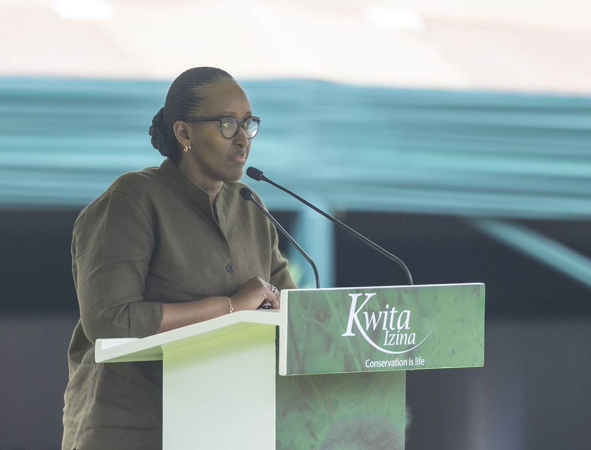 FirstLadyRwanda's tweet photo. What a memorable day this has been!

For the Rwandan Community, Friends of Rwanda, our gracious Guests and wonderful Baby Gorilla Namers, I am grateful. 

Thank you for making this #KwitaIzina an inspiring and vibrant experience. 🙏🏾 - JK https://t.co/NqUBTpY3Po