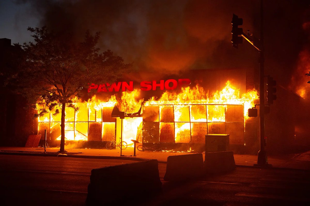libsoftiktok's tweet photo. Insane photos of the damage caused by Joe Biggs tearing down a fence on Jan 6th which justify his 17 year sentence. 

Jk. This is from when BLM burned down our country for 6 months. https://t.co/vktMCKXItl