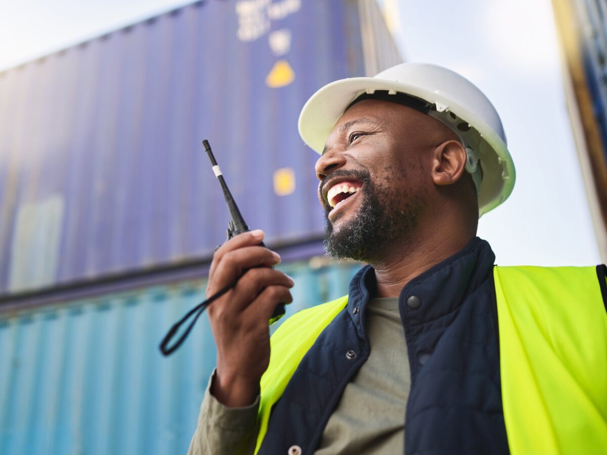 TweetGvate's tweet photo. EFFICIENCY MEETS INNOVATION: STREAMLINING E-COMMERCE LOGISTICS WITH ARTIFICIAL INTELLIGENCE
https://t.co/ZFbS6W55Ee

#ecommerce #salesfunnel #seo #AI https://t.co/5oVq4R5cBD