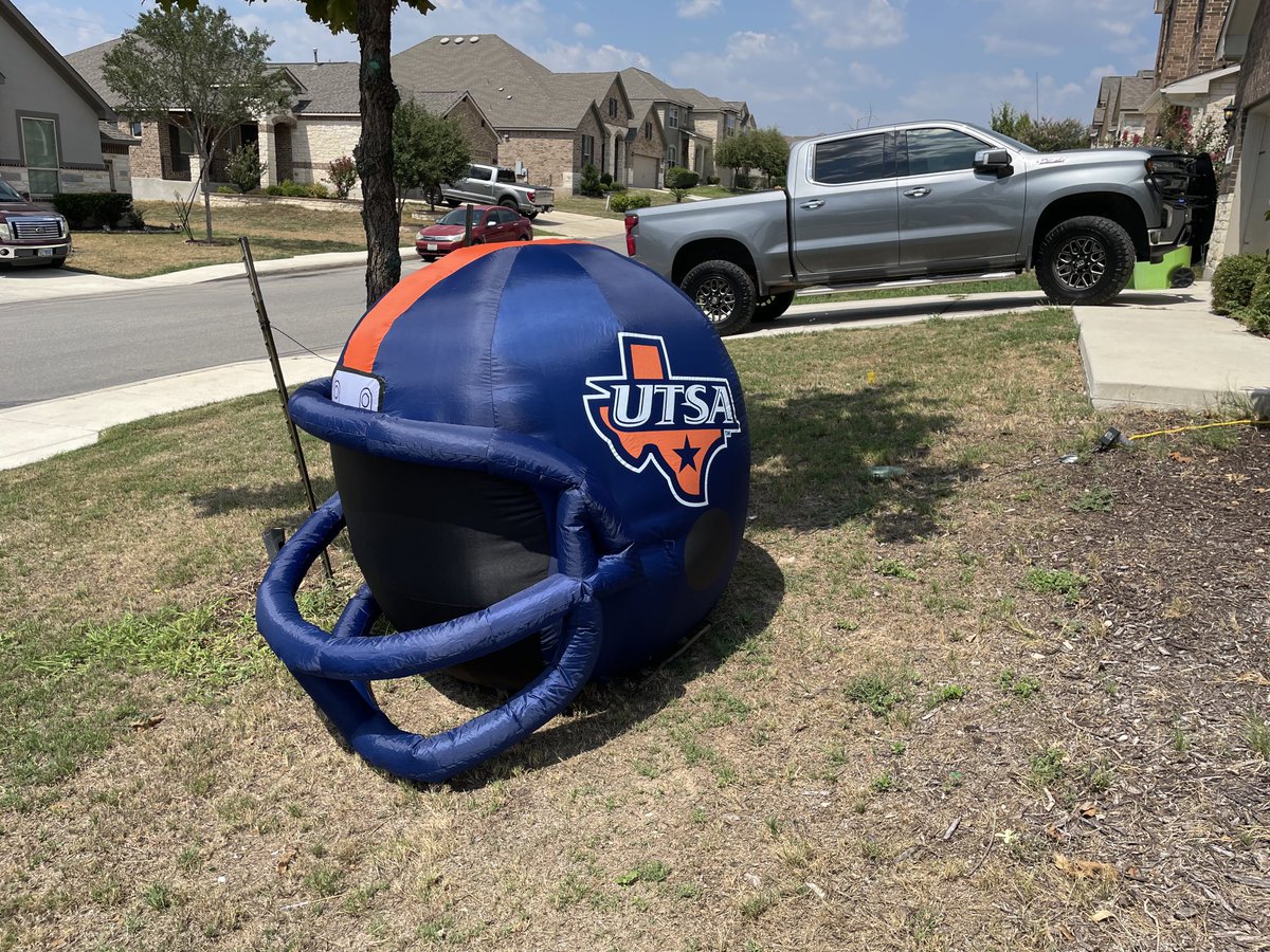 Yeah, it’s that time again. #birdsup