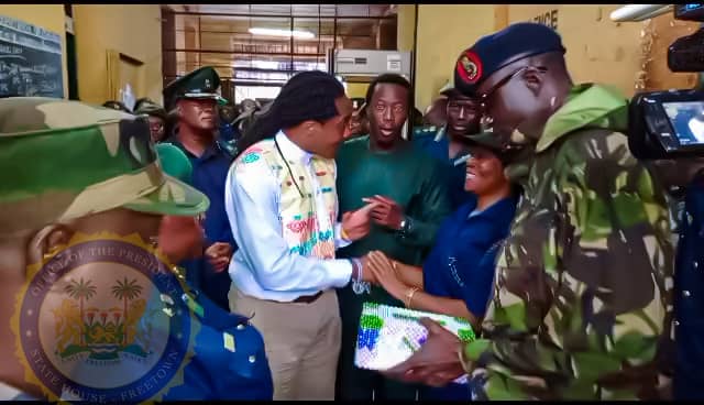 dsengeh's tweet photo. I visited/toured the high security correction center, Pademba Road Prisons, today as part of @PresidentBio's call for public sector transformation &amp; judicial sector reform. Great leadership- very well managed and clean prisons although overcrowded. I spent time with LAJ as well! https://t.co/o4zcmj7Foe